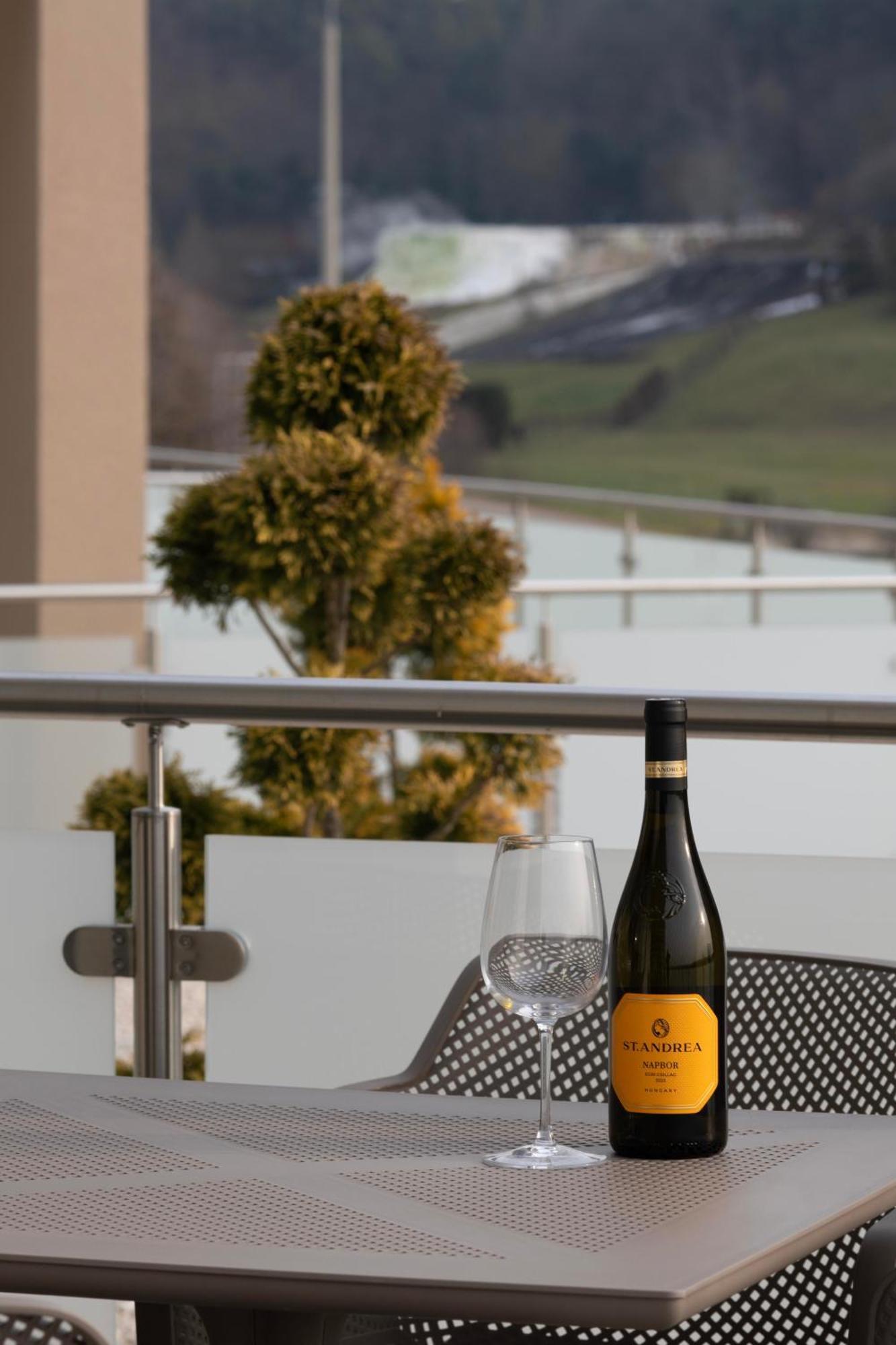 Appart hôtel Salt Hill Premium 4*